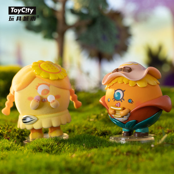 LuLu The Piggy Farm Blind Box Series by Cici's Story x ToyZero