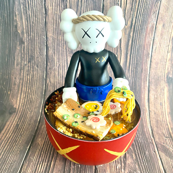 Misappropriated Icon 6 Eat Up - No Face Feast by Zard Apuya – Strangecat  Toys