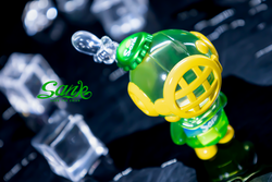 Alt text: Limited edition Sank-Soft Drink-Green toy, preorder for Aug 2024, resin material, 4.5cm*5.3cm*7.5cm.