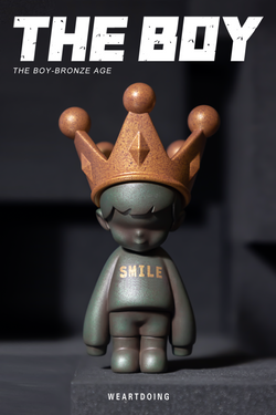 Alt text: The Boy-Bronze Age resin figurine featuring a crown, limited edition of 99 sets, preorder available, 5cm x 5cm x 9cm.