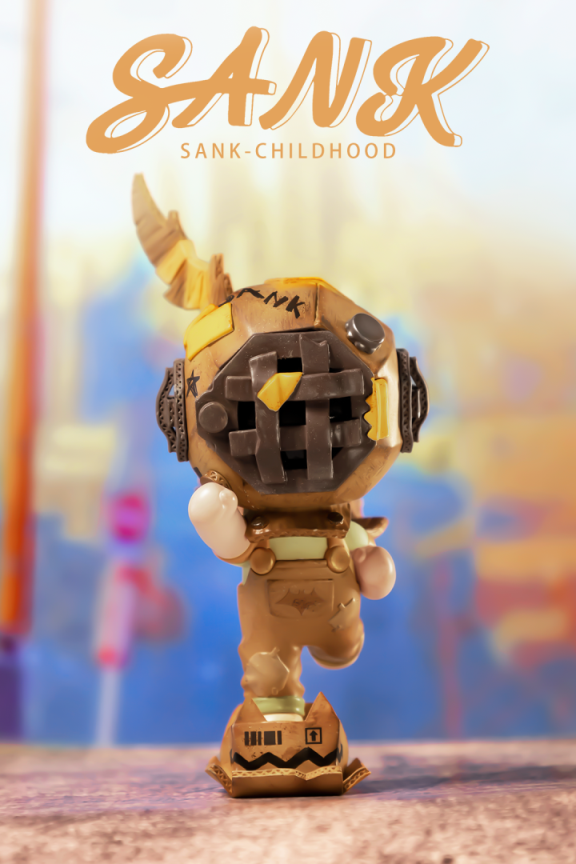 Sank-Childhood by Sank: Limited edition toy figure with helmet, preorder for Q4 2024, 7*4.5*11.6cm, resin material.