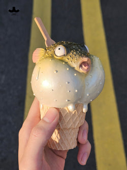 JXK-Pufferfish Ice Cream Figurine preorder, featuring a resin fish-shaped ice cream cone held in hand, includes an ice cream spoon.