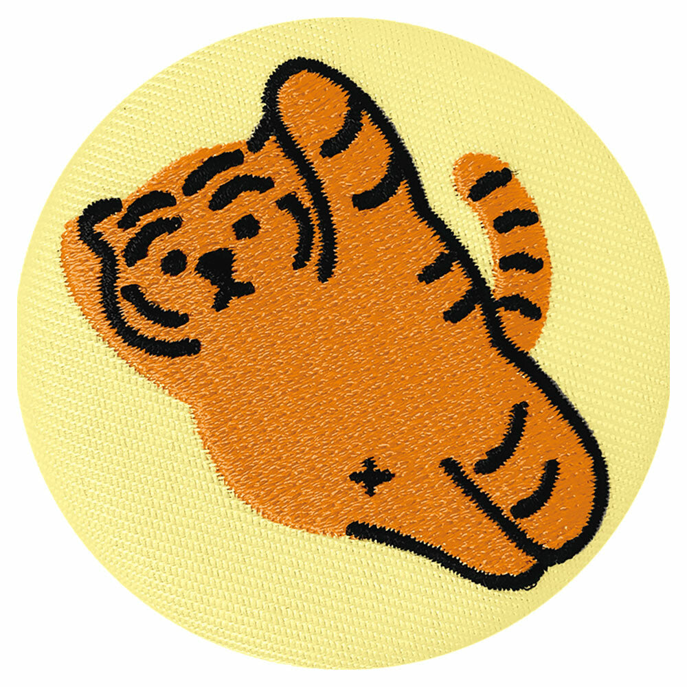 MUZIK TIGER Embroidered Blind Button