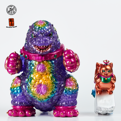 A whimsical toy statue of a monster and cat from OFFART X Horiren Nuclear Limited Version Hundred Cats - Preorder.