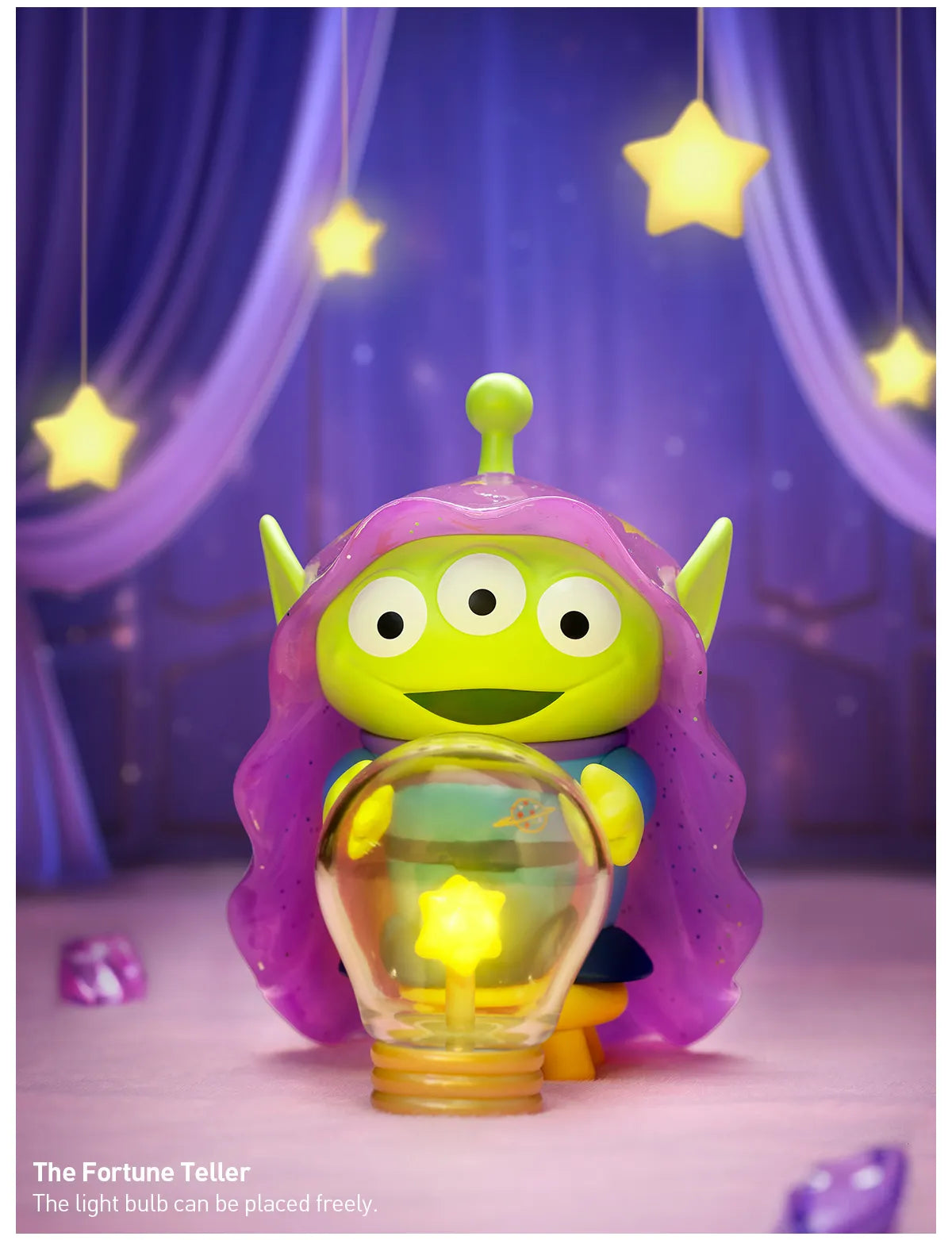 Toy alien with a light bulb from Disney/Pixar Alien-Immersive Experience Blind Box Series, featuring 9 regular designs and 1 secret.