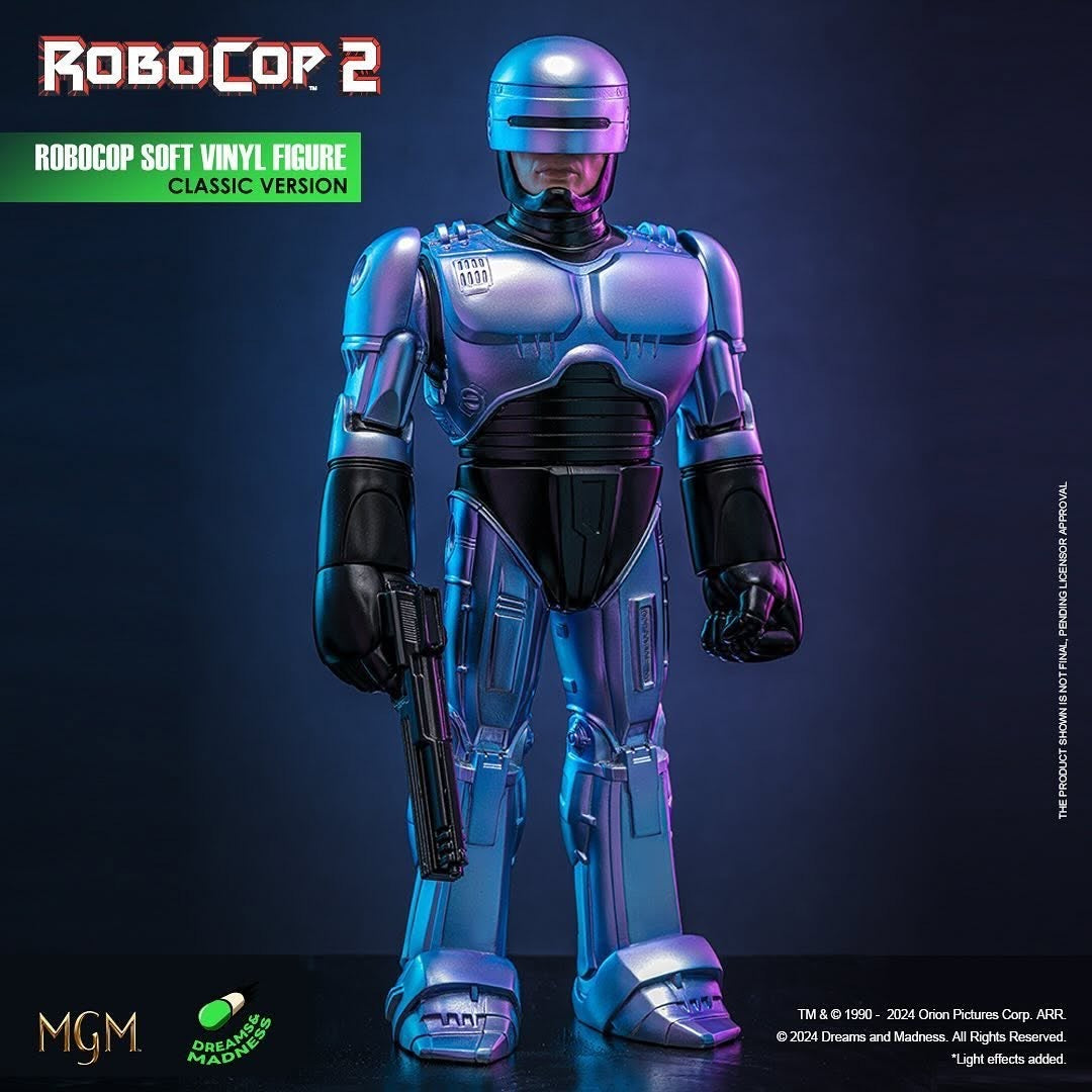 Dreams and Madness. RoboCop2 Classic Version figure, 24cm, metallic finish, holds a gun, preorder for April 2025, capturing Japanese and Western aesthetics.