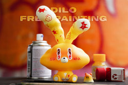 DILO-Free Painting toy bunny and bottle close-ups, vinyl/PVC, 14.2cm (H) x 6cm (L) x 10.5cm (W) dimensions.