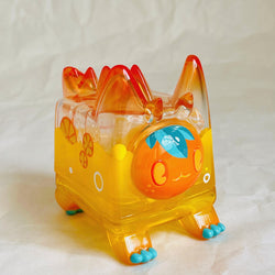 Dino Cat toy with animal face, container shape, and number detail, Sofubi, 5.5x9.5x7.8 cm dimensions.