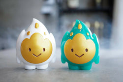 Toy figures of Flamey - White & Jade Flame by MUPA Toy, resin material, 7cm, limited to 50pcs each.