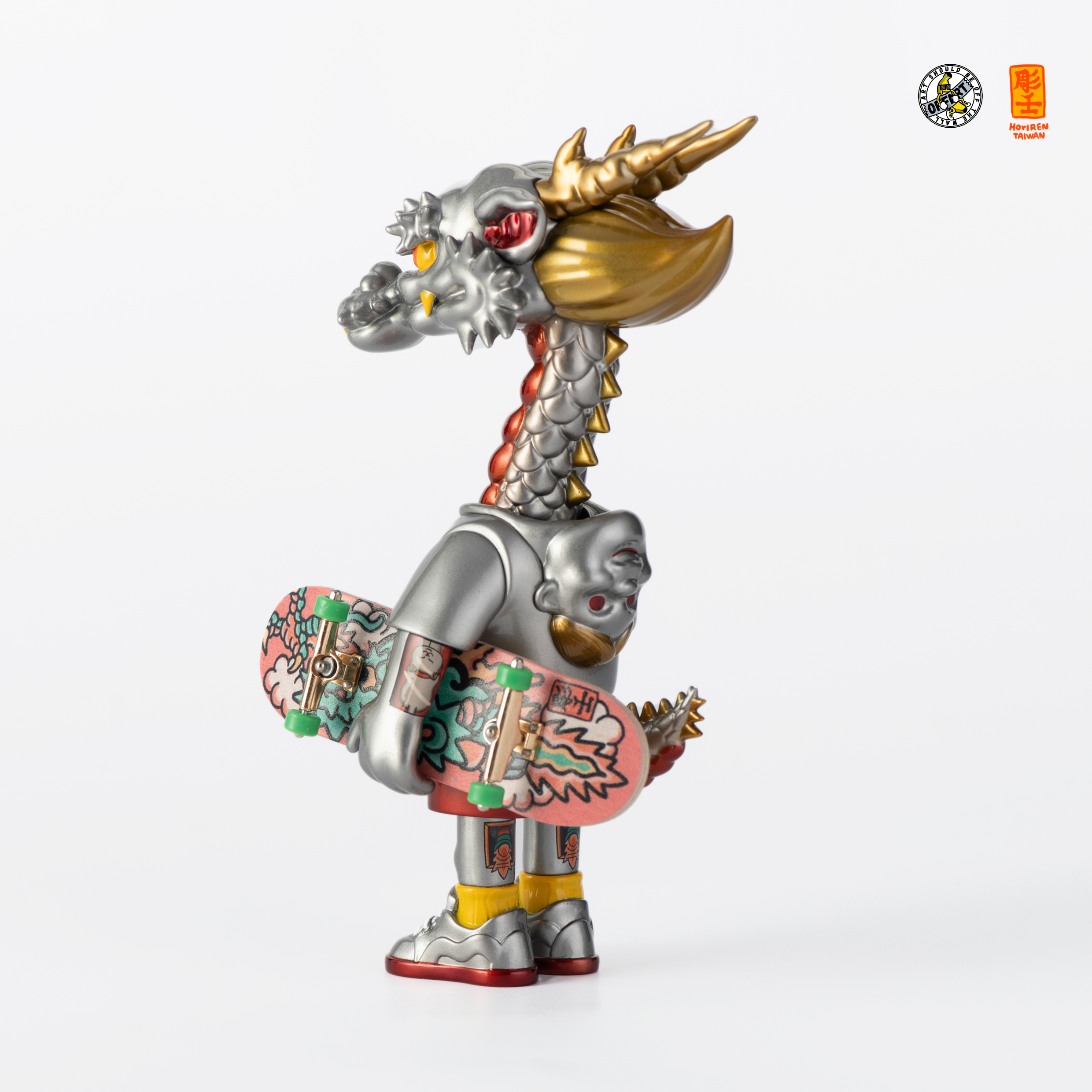 A blind box and art toy store presents OFFART X Horiren Like A Dragon Meow Type Mecha figurine, featuring a dragon-skateboarder design. Toy dragon holding a skateboard.