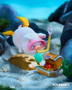 LuLu the Piggy - Ocean Blind Box Series: A toy pig snorkeling in a treasure chest, part of a blind box set from Strangecat Toys. Includes 8 styles with a chance for special editions. Size: 6-7CM.