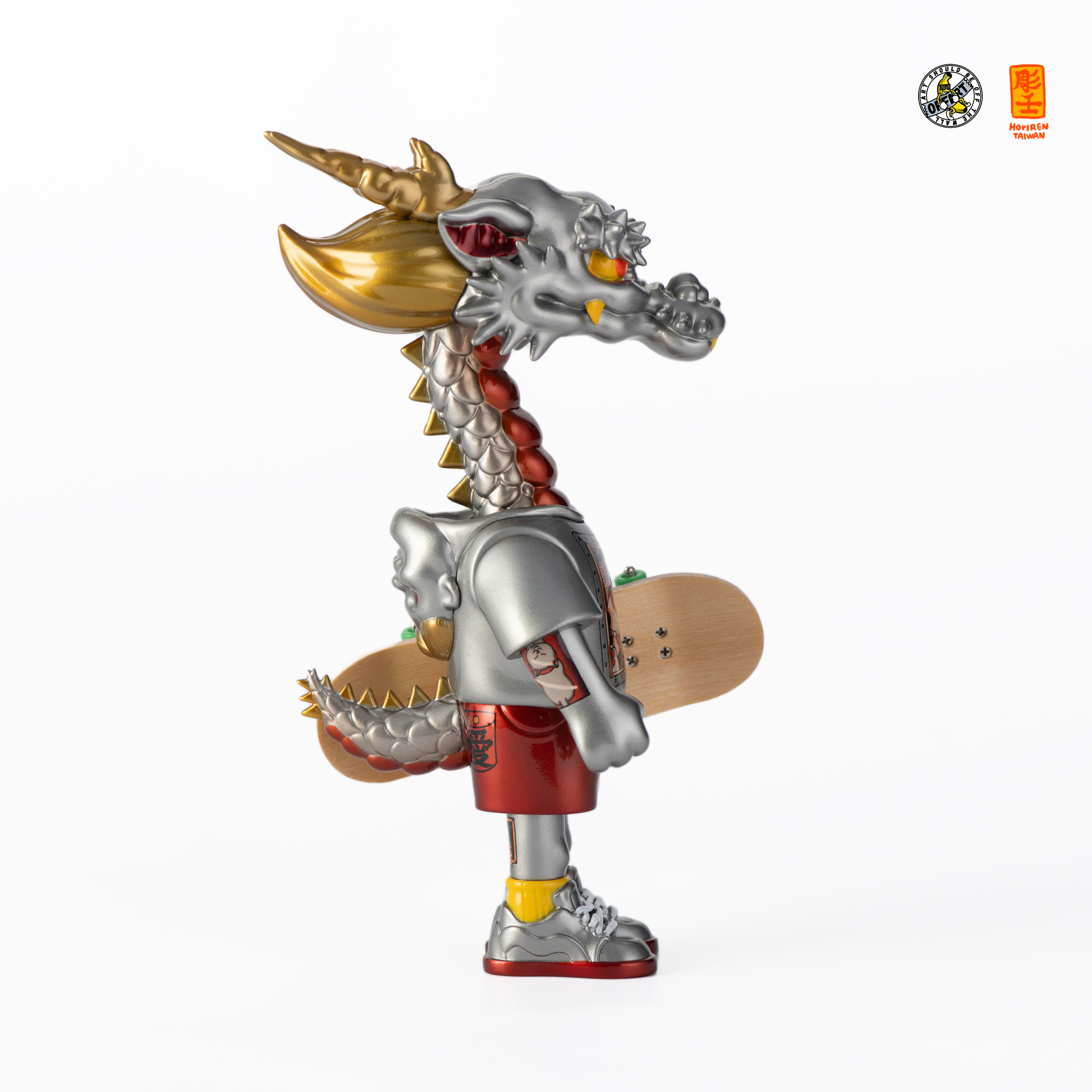 Alt text: OFFART X Horiren Like A Dragon Meow Type Mecha action figure, featuring a dragon-skateboarder design in vinyl material, 18CM high. From Strangecat Toys, a blind box and art toy store.