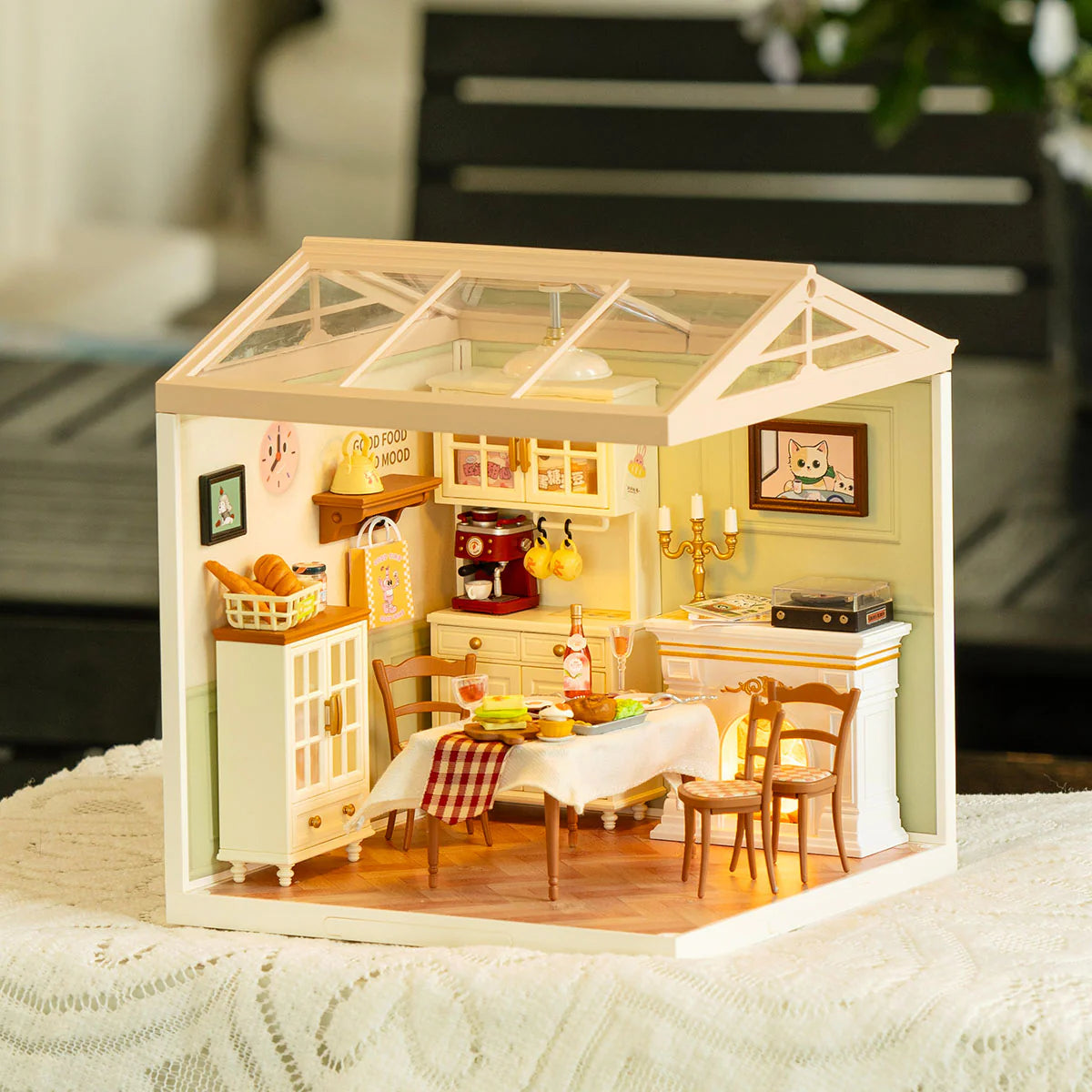 Warm Dining Room Plastic DIY Miniature House DW015B