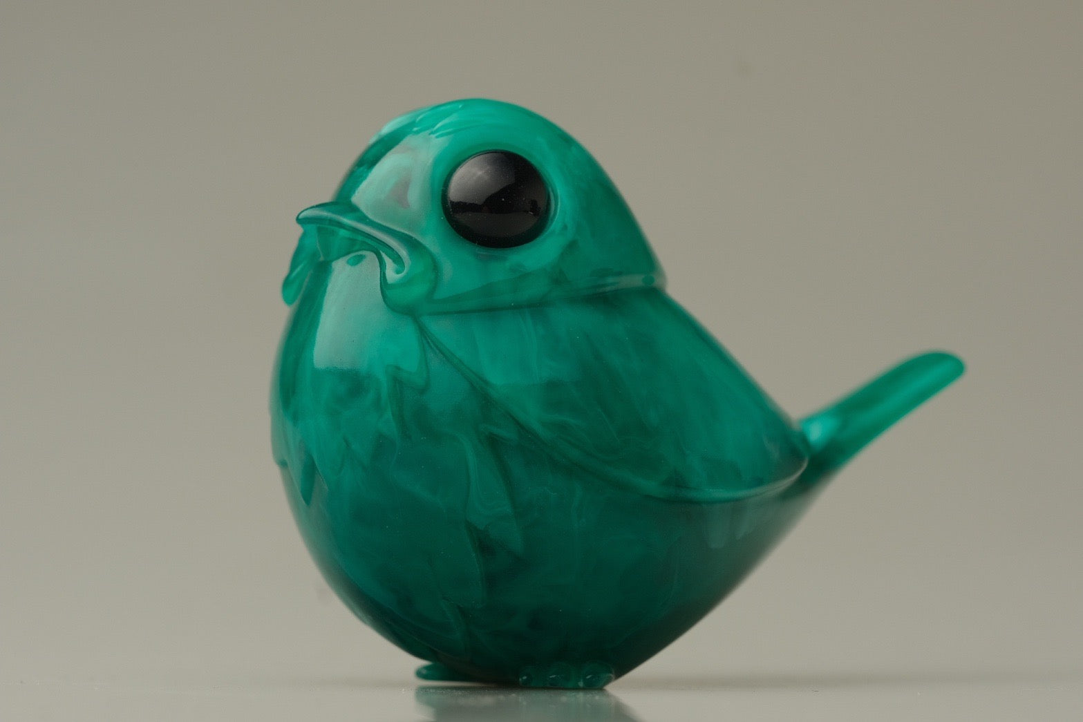 Jade Robin by Muffin Man: A detailed resin bird figurine, 10cm tall, limited to 50 pieces.