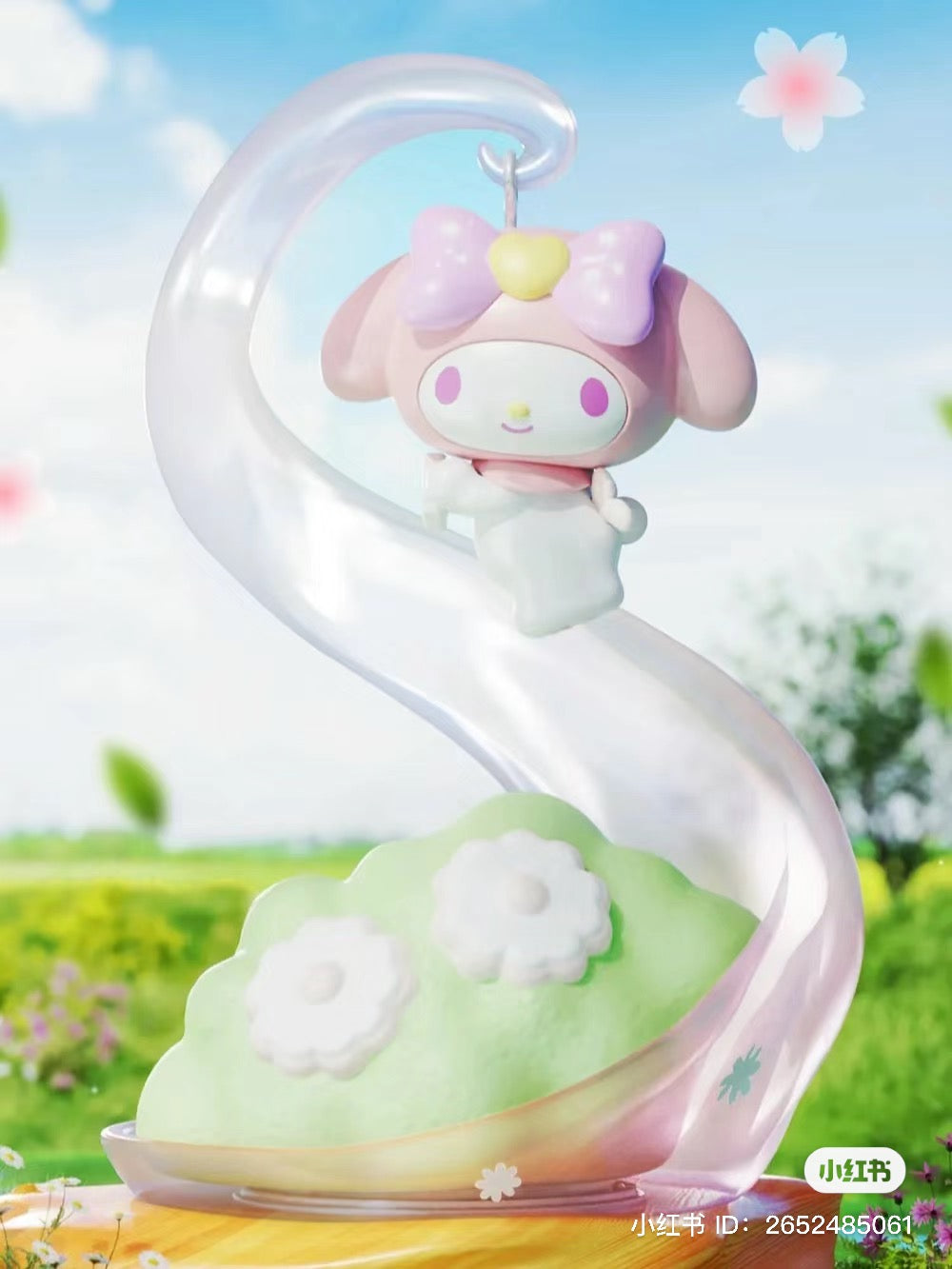 Sanrio Characters Natural Spirit Blind Box Series: A toy animal on a statue with a heart-shaped balloon. Contains 6 regular designs and secrets.