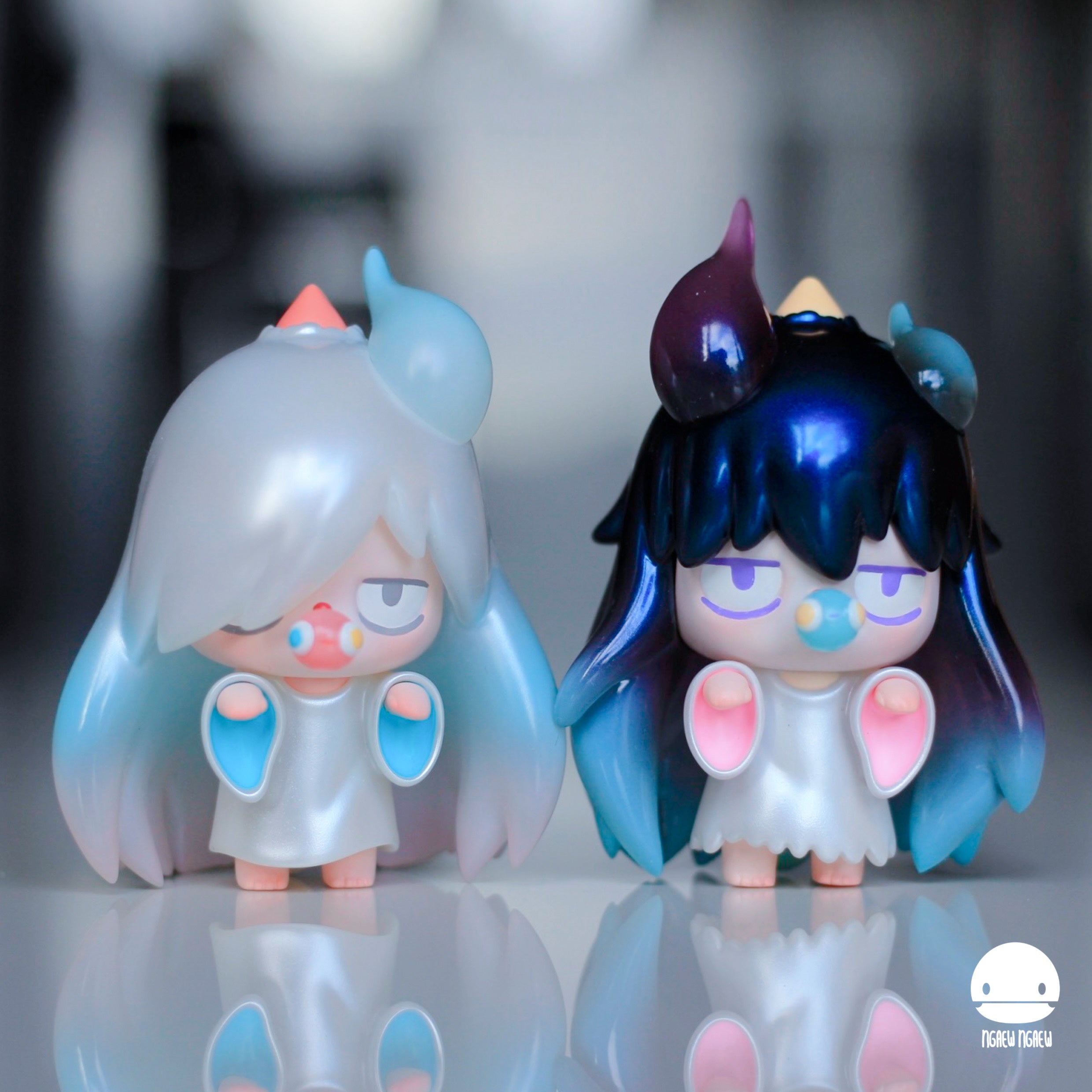 Pung Sweet Dreams & Nightmare by Ngaew Ngaew, resin figurines, 8cm, depicting two small toy characters with distinct hairstyles. Preorder available, ships April 2025.