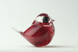 Red Rose Robin by Muffin Man, a limited-edition, high-grade resin glass bird figurine, detailed with black eyes, measuring 52x67x44 mm, exclusive to 48 pieces.