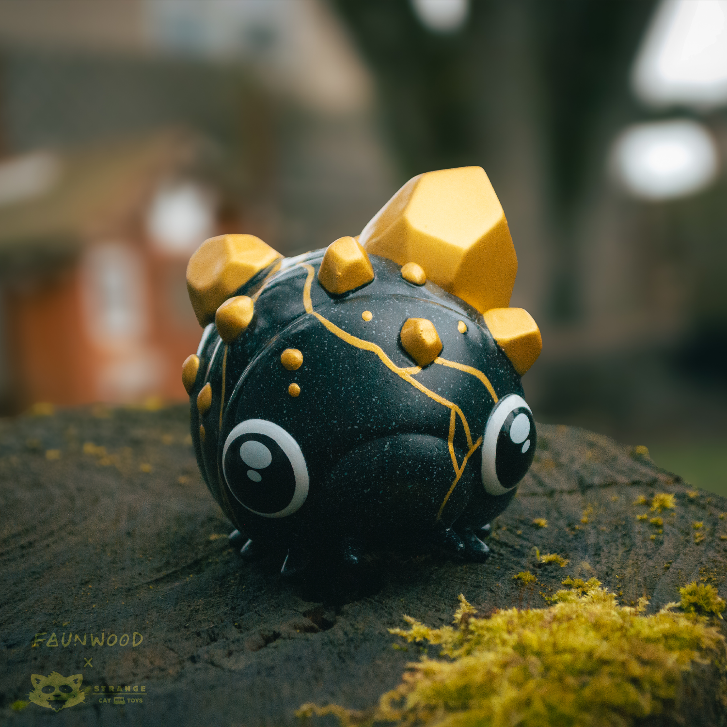 Gempod - Podsugi toy, Kintsugi-inspired, featuring a black and gold design, crafted from soft vinyl, 4x3, limited edition of 100 pieces.