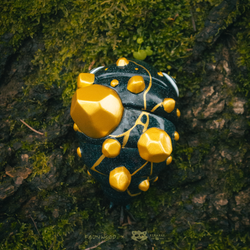 Gempod - Podsugi, a soft vinyl art toy inspired by Kintsugi, limited to 100 pieces, displayed on moss.