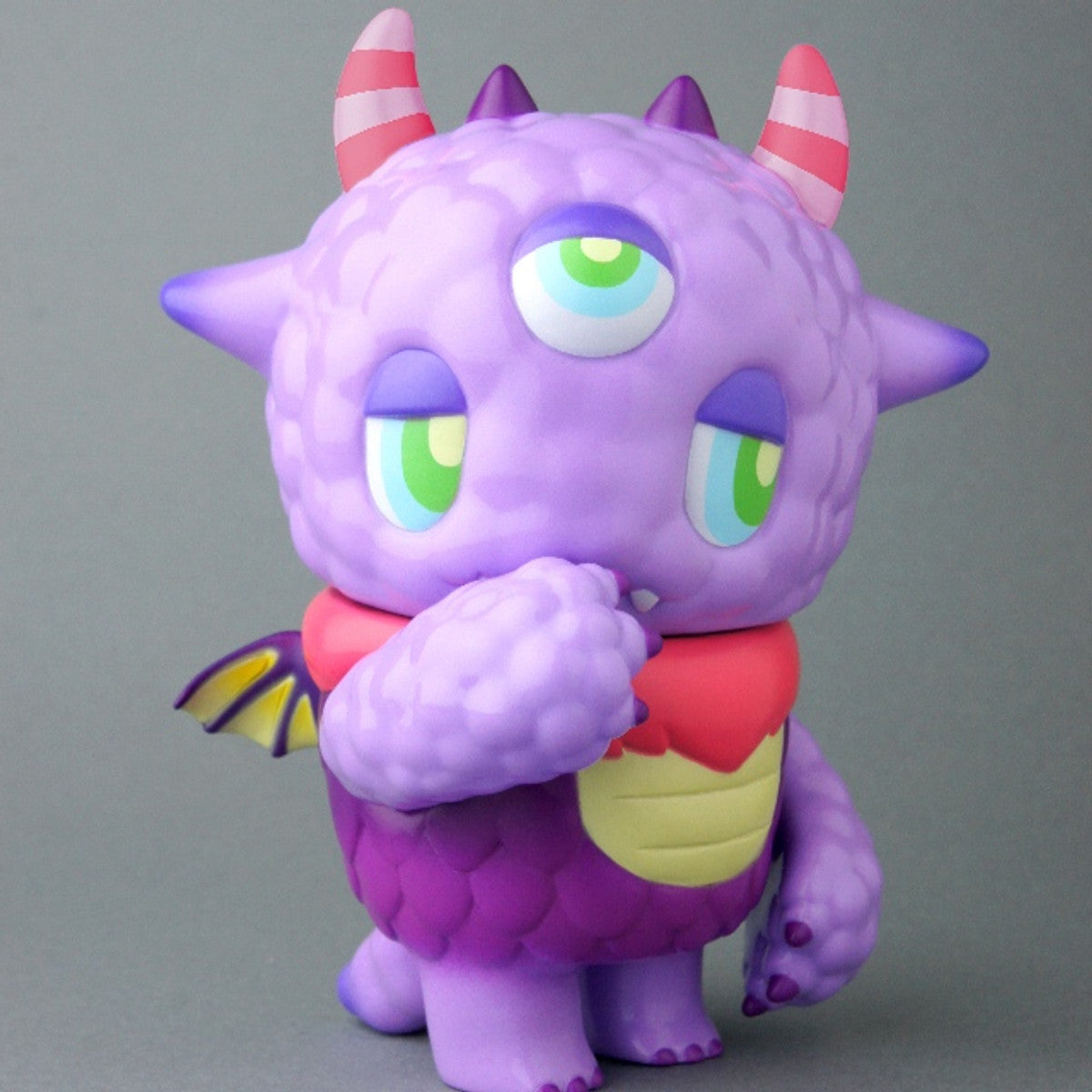 Kaiju NEMUKE Standard toy - Japanese Sofubi monster with three eyes and a sleepy expression.