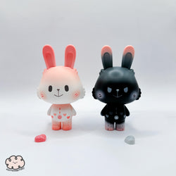 Valentine Robin resin toys, featuring sweet and black versions, limited edition by Kotton Factory, available for preorder at Strangecat Toys.