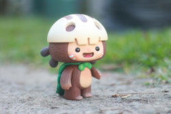 Bakumbaa Giant ver. toy with mushroom hat, preorder for March 2025. Limited edition figurine, 14 cm tall, made of soft vinyl.