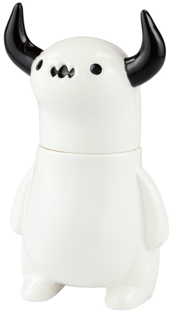 Sky Monster Bo Gacha Series: A white and black ceramic animal figurine from Strangecat Toys' blind box collection.