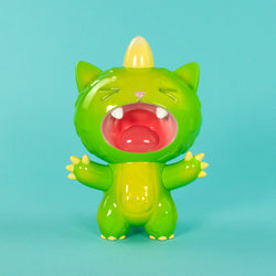 New Screaming Boomu Kaiju Kitty Soft Vinyl Figure, 7 inches tall, features an open-mouthed roar, glossy green finish, and cute claws.