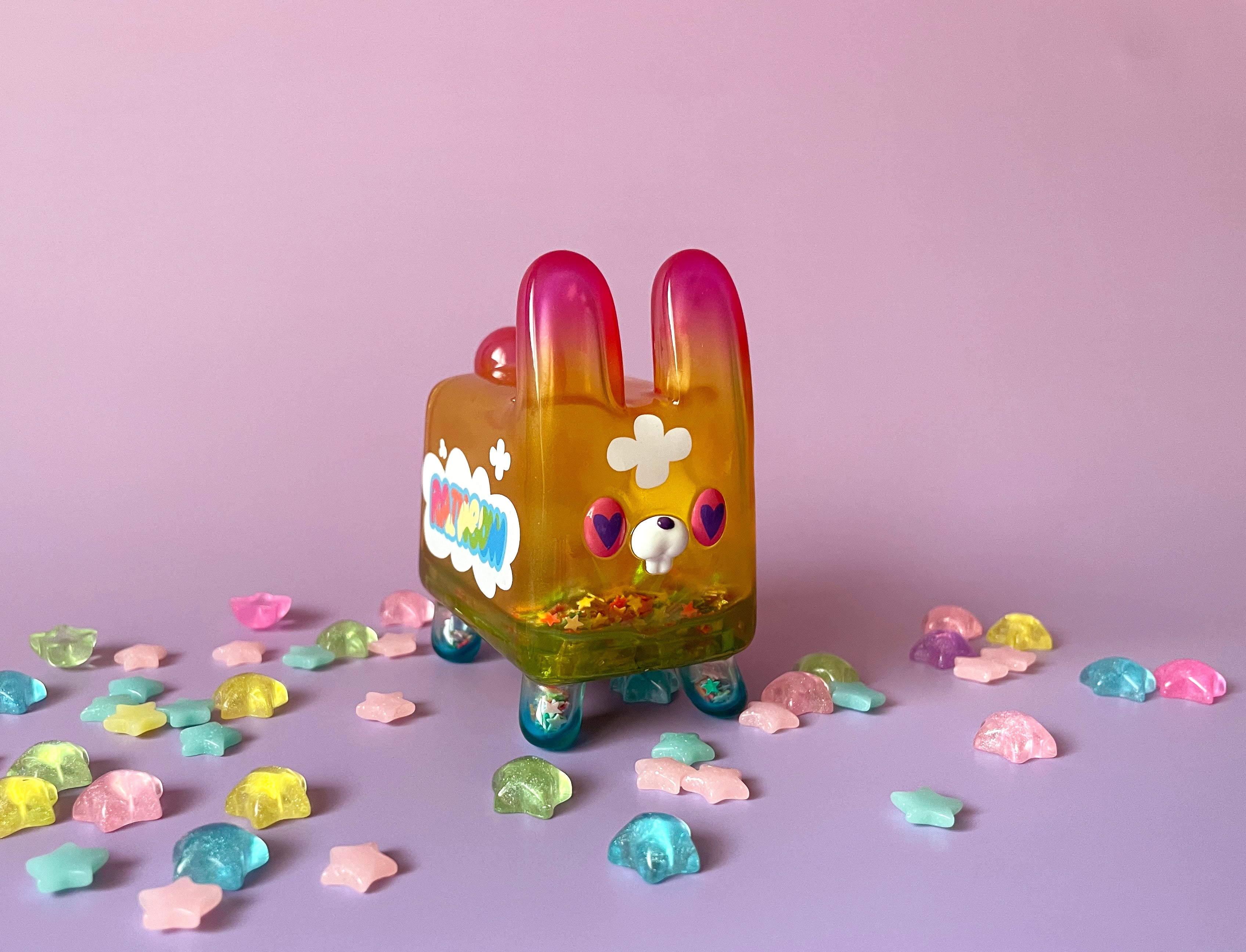 Box Rabbit - Rainbow by Rato Kim