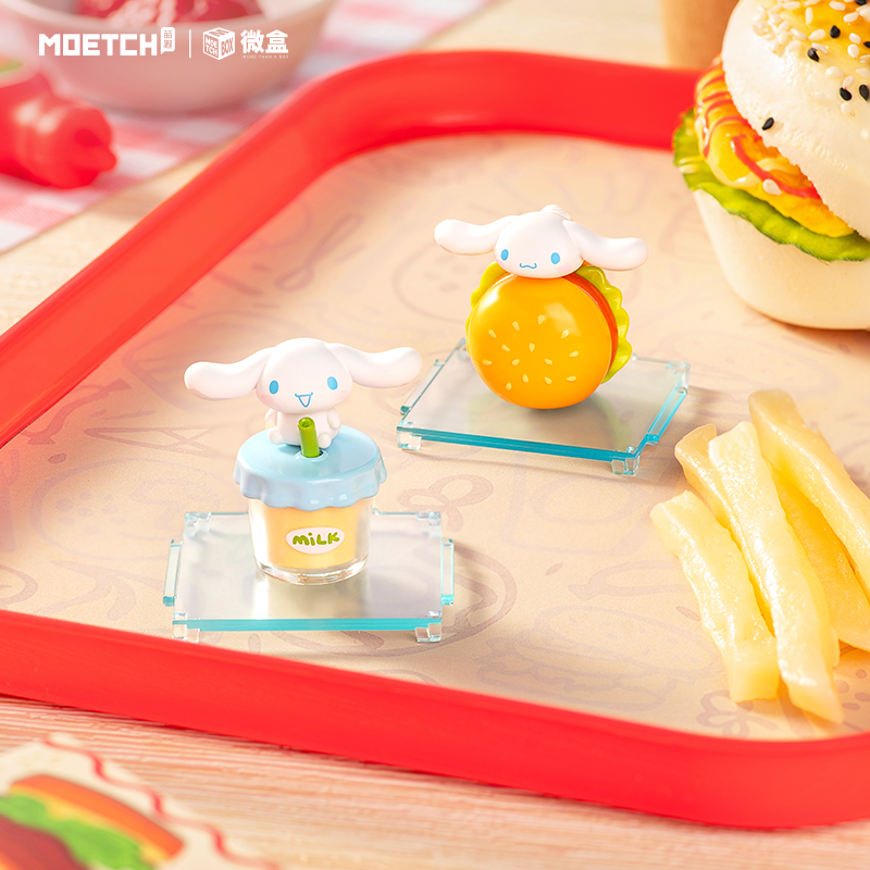 Cinnamoroll Fast Food Series Mini Blind Box Micro featuring a toy burger with a rabbit and a glass with a toy animal on top.