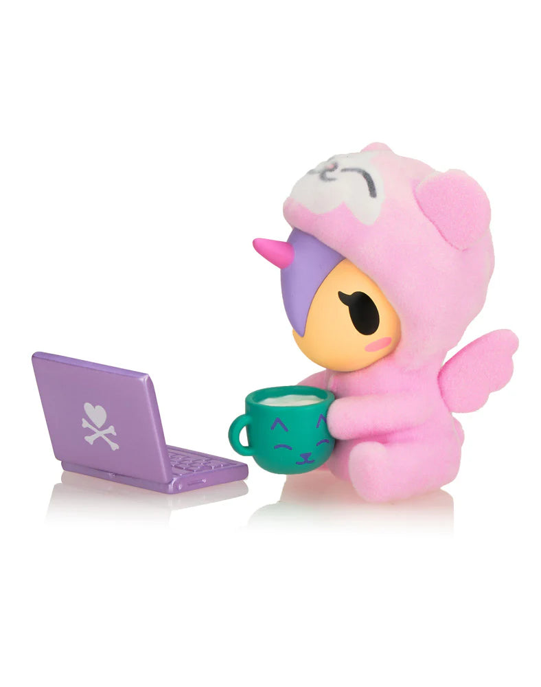 Cozy Unicorno - Cozy Bear (Special Edition) with a flocked suit, holding a mug and metallic laptop, perfect for collectors.