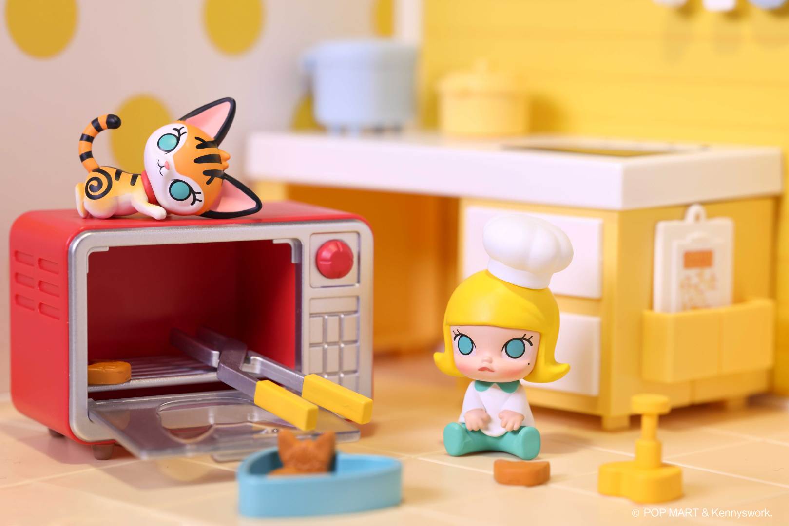 Mini Me Molly Cooking Prop Blind Box Series