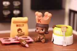 Mini Me Molly Cooking Prop Blind Box Series