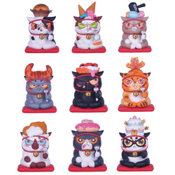 Dessert Cat figurines with food on head in blind box series.